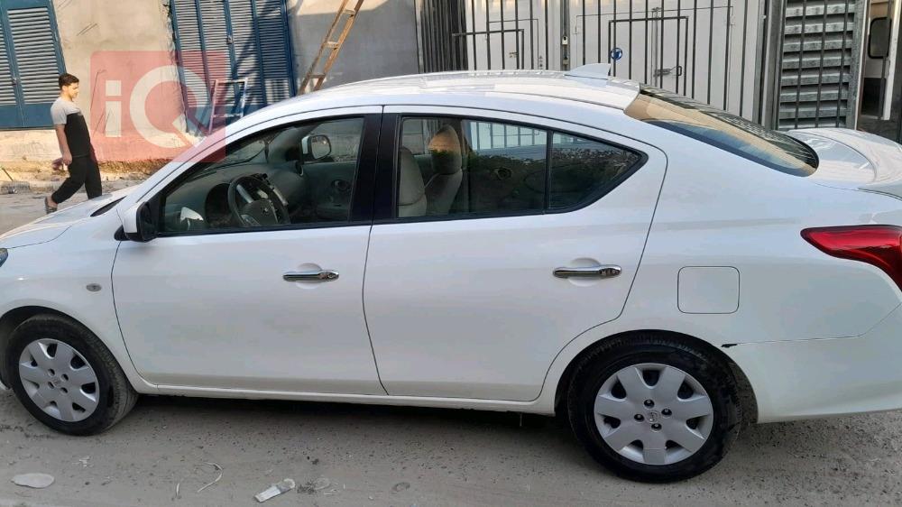 نيسان صني
